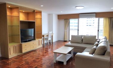 Condo en alquiler de 3 habitaciones en Watthana, Bangkok