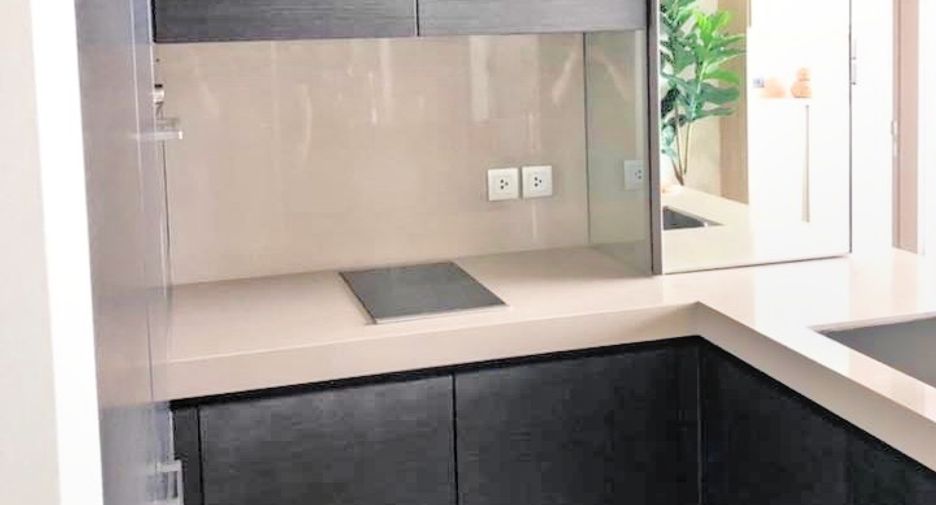 Condo en alquiler de 1 habitaciones en Sathon, Bangkok