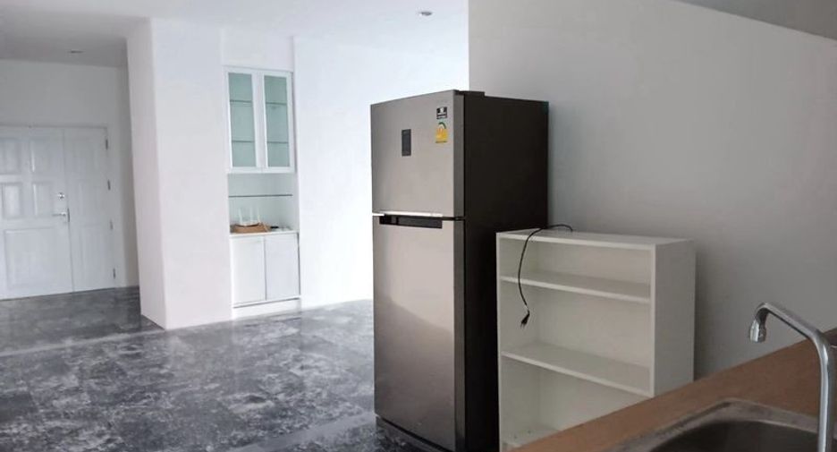 Wohnung zur Miete mit 2 Zimmer in Watthana, Bangkok