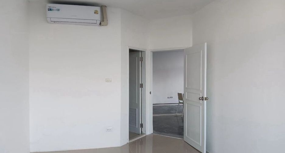 Wohnung zur Miete mit 2 Zimmer in Watthana, Bangkok