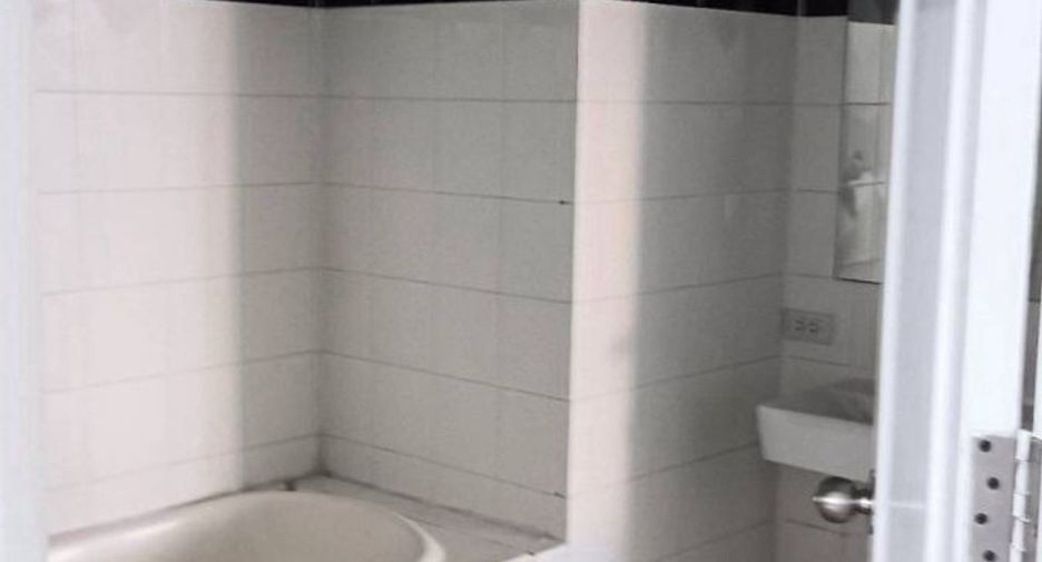 Wohnung zur Miete mit 2 Zimmer in Watthana, Bangkok