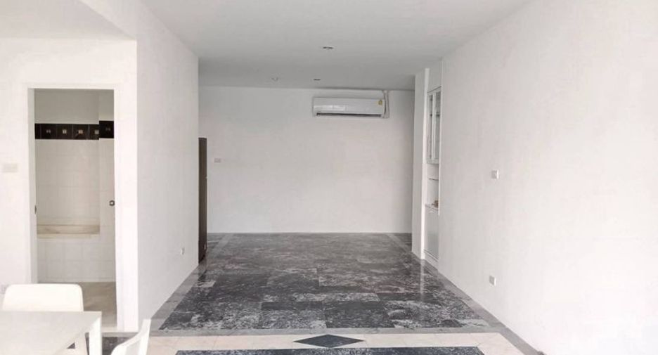 Wohnung zur Miete mit 2 Zimmer in Watthana, Bangkok