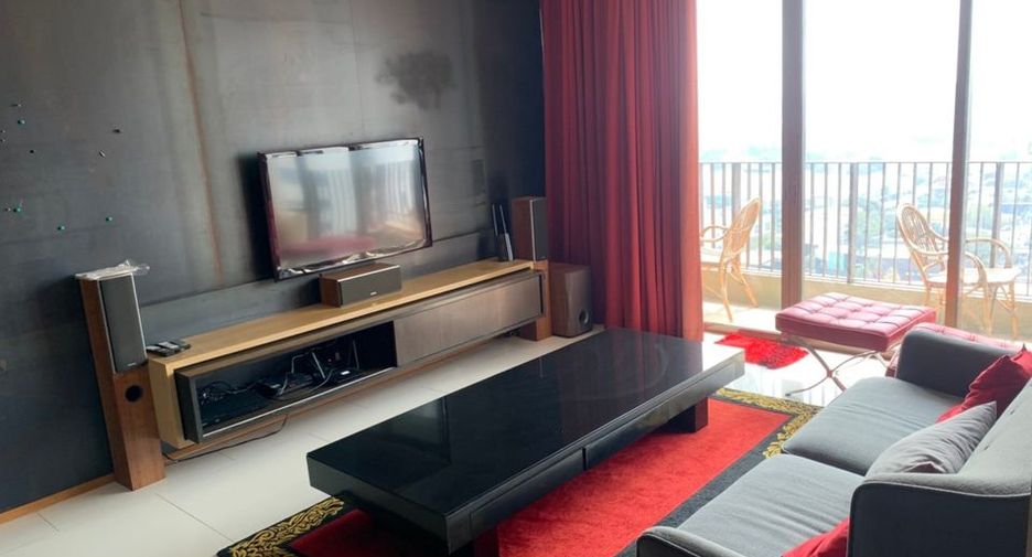 Wohnung zur Miete und zum Kauf mit 3 Zimmer in Khlong Toei, Bangkok