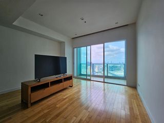 À louer 3 chambres condo à Khlong Toei, Bangkok
