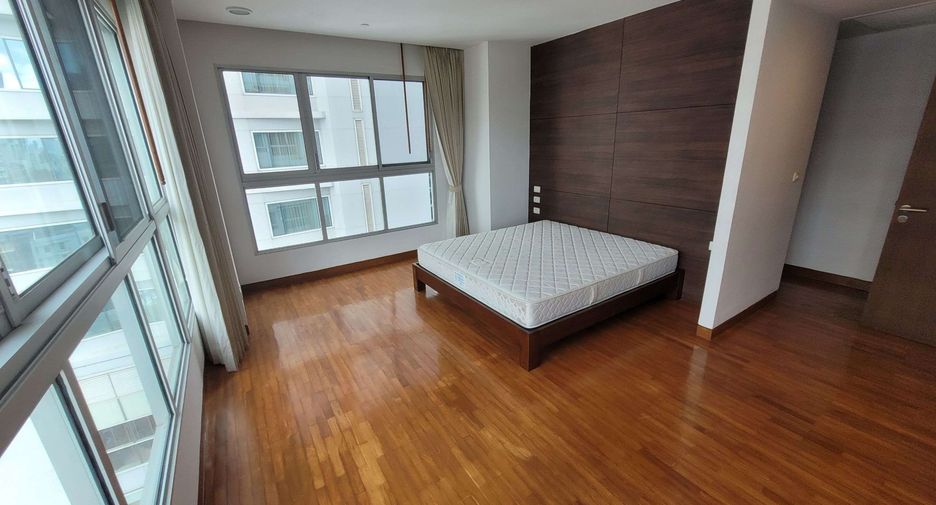 ให้เช่า 3 ห้องนอน คอนโด ใน วัฒนา, กรุงเทพฯ