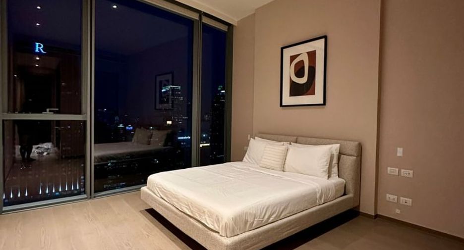 À louer et à vendre 2 chambres condo à Pathum Wan, Bangkok