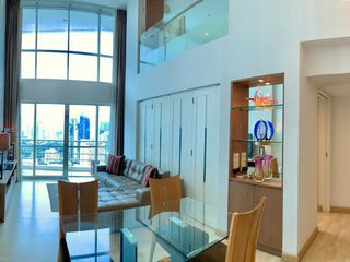 For rent 2 bedrooms condo in Pathum Wan, Bangkok