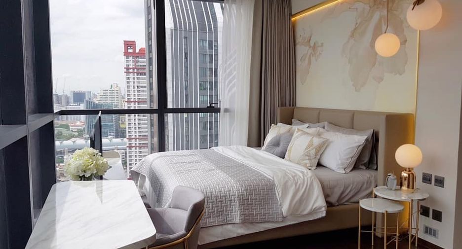 Condo en alquiler y en venta de 2 habitaciones en Pathum Wan, Bangkok