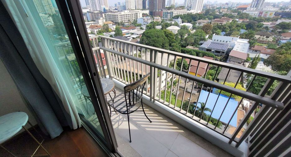 For rent and for sale 2 bedrooms condo in Watthana, Bangkok