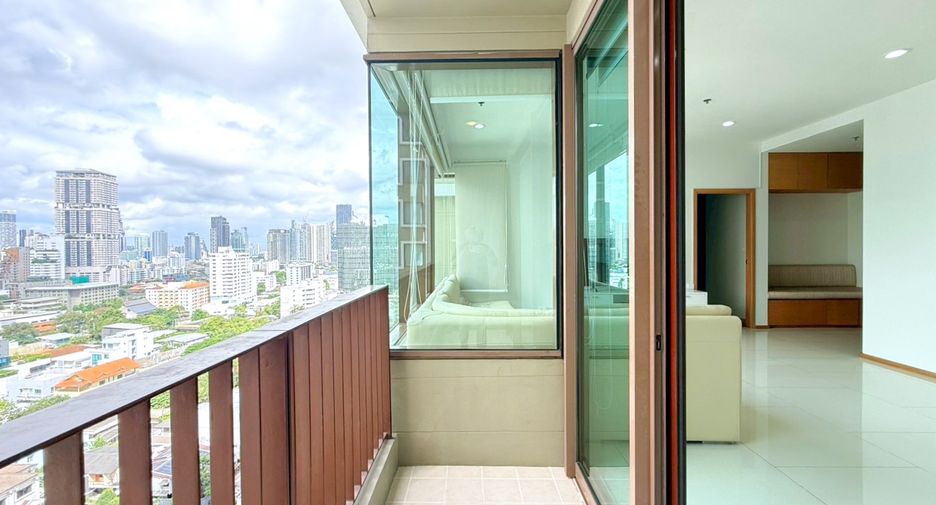 Wohnung zur Miete mit 2 Zimmer in Khlong Toei, Bangkok