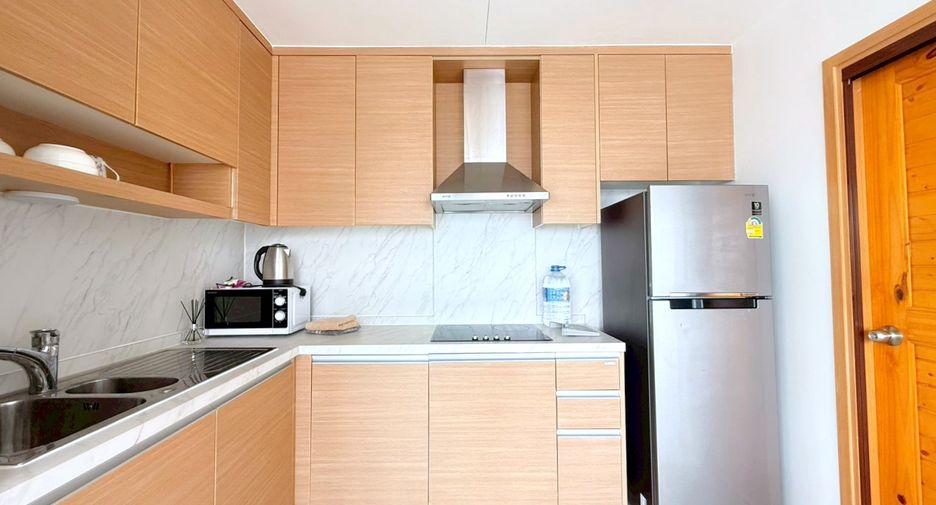Wohnung zur Miete mit 2 Zimmer in Khlong Toei, Bangkok