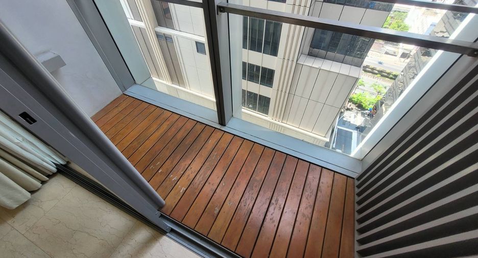 For rent and for sale 2 bedrooms condo in Sathon, Bangkok