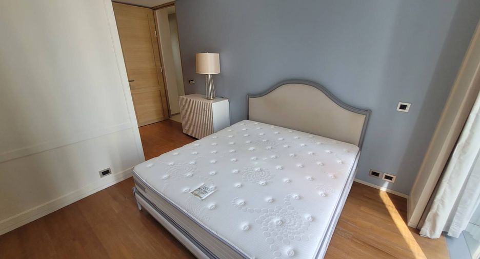 For rent and for sale 2 bedrooms condo in Sathon, Bangkok