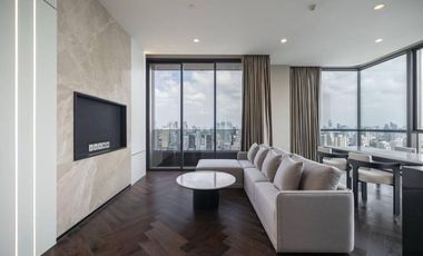 Condo en alquiler de 3 habitaciones 