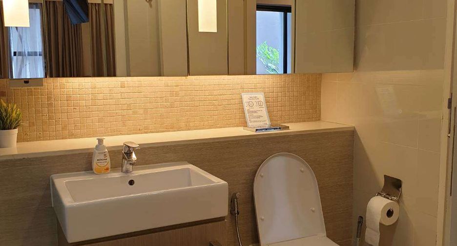 For rent 1 bed condo in Khlong Toei, Bangkok