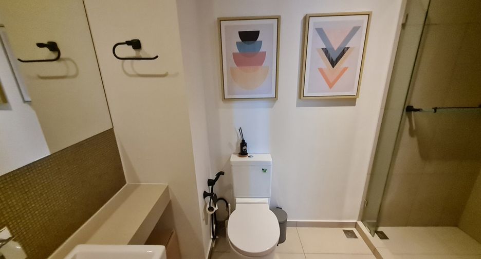 Wohnung zur Miete und zum Kauf mit 1 Zimmer in Khlong Toei, Bangkok