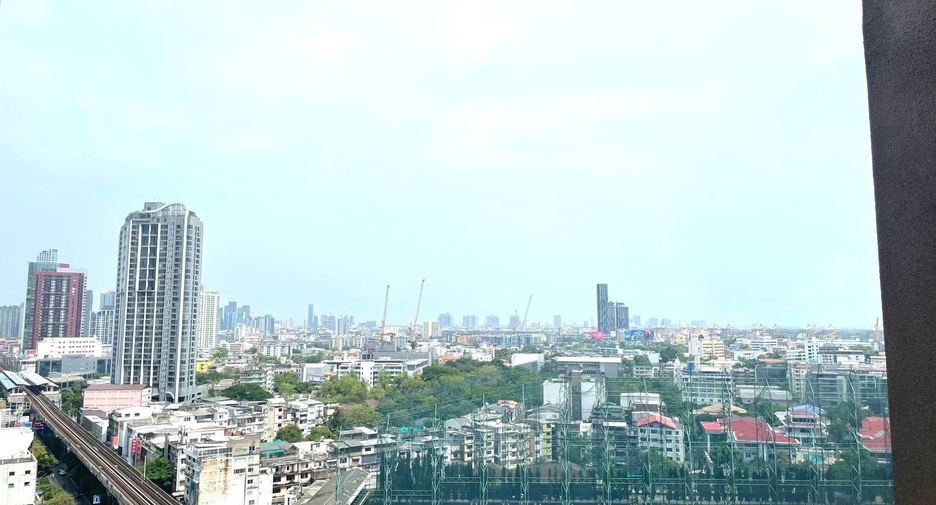 For rent 1 Beds condo in Khlong Toei, Bangkok