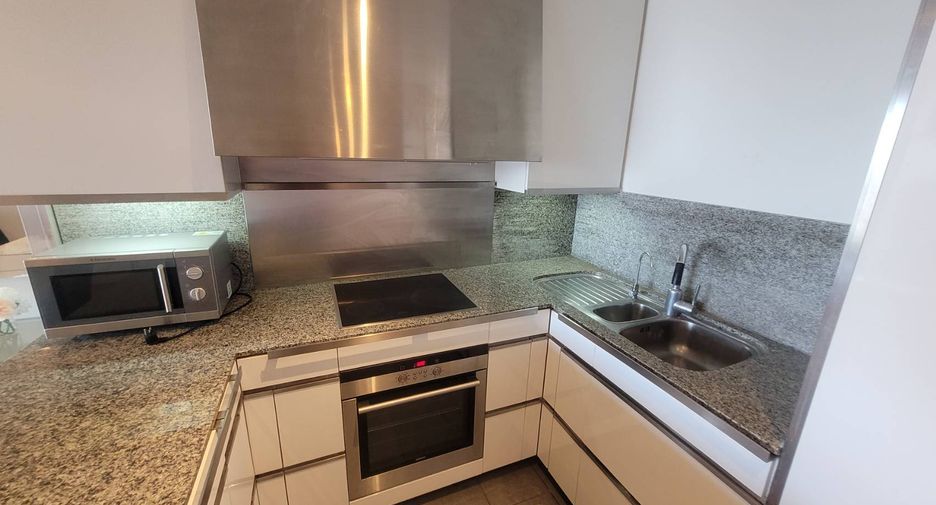 For rent and for sale 2 bedrooms condo in Sathon, Bangkok