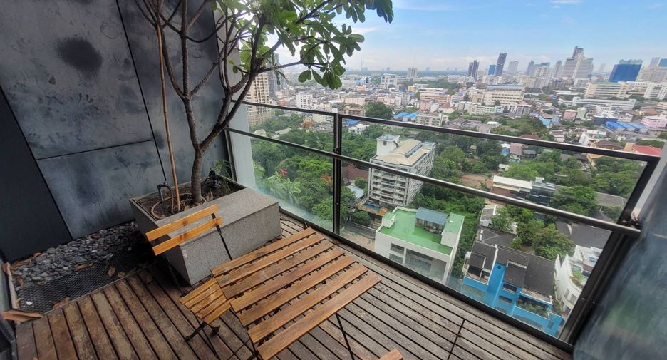 For rent and for sale 2 bedrooms condo in Sathon, Bangkok