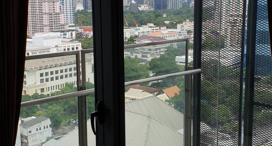 For rent 2 bedrooms condo in Sathon, Bangkok