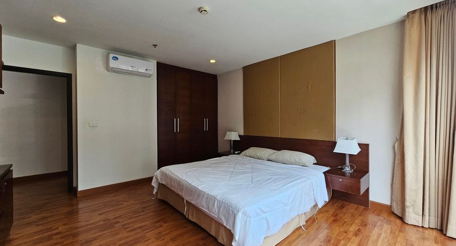 For rent 1 bed condo in Pathum Wan, Bangkok