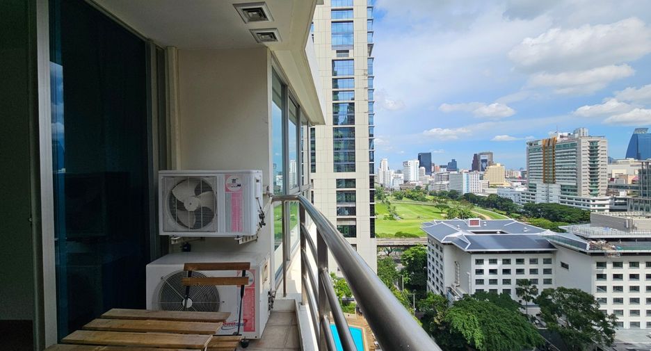 For rent 1 bed condo in Pathum Wan, Bangkok