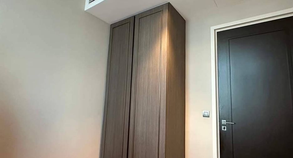 Condo en alquiler y en venta de 2 habitaciones en Khlong Toei, Bangkok