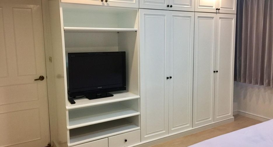 For rent and for sale 2 bedrooms condo in Khlong Toei, Bangkok