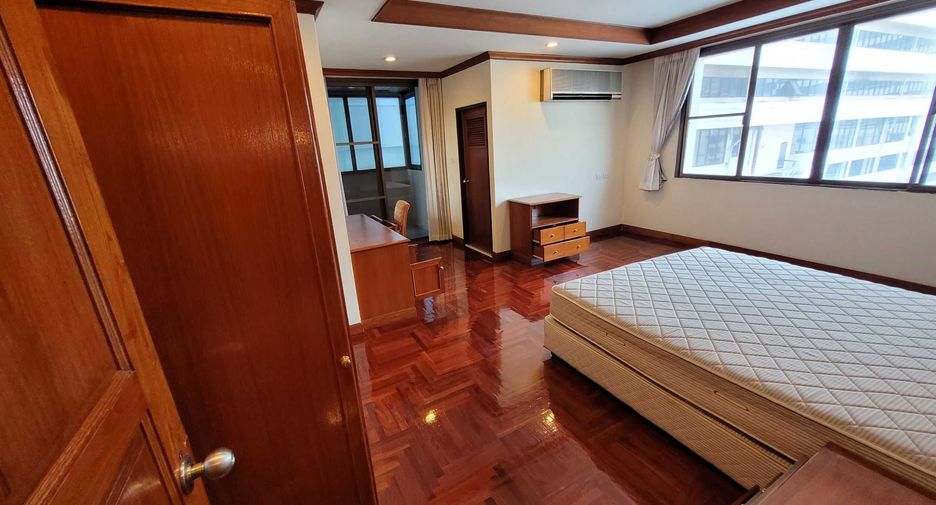 ให้เช่า 3 ห้องนอน คอนโด ใน วัฒนา, กรุงเทพฯ