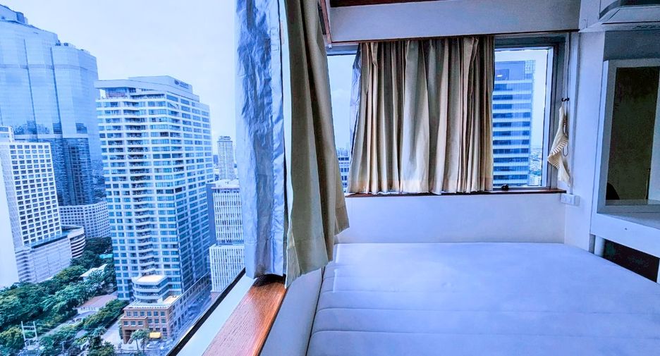 For rent 2 bedrooms condo in Sathon, Bangkok