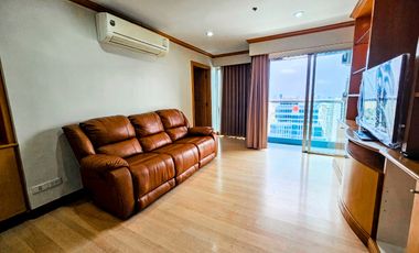 For rent 2 bedrooms condo in Sathon, Bangkok