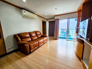 For rent 2 bedrooms condo in Sathon, Bangkok
