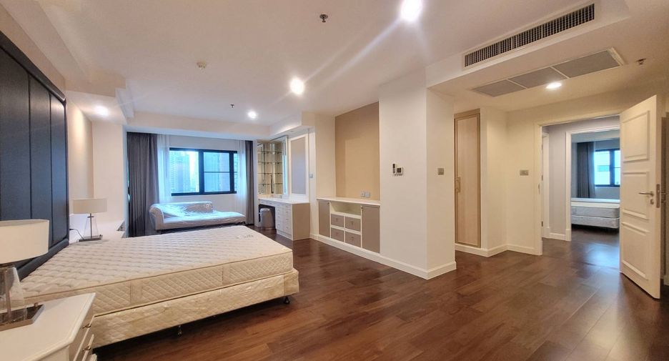À louer 3 chambres condo à Khlong Toei, Bangkok