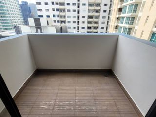 À louer 3 chambres condo à Khlong Toei, Bangkok