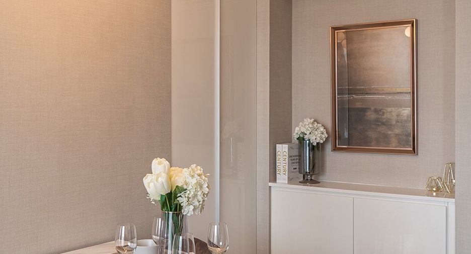 Condo en alquiler y en venta de 2 habitaciones en Khlong Toei, Bangkok