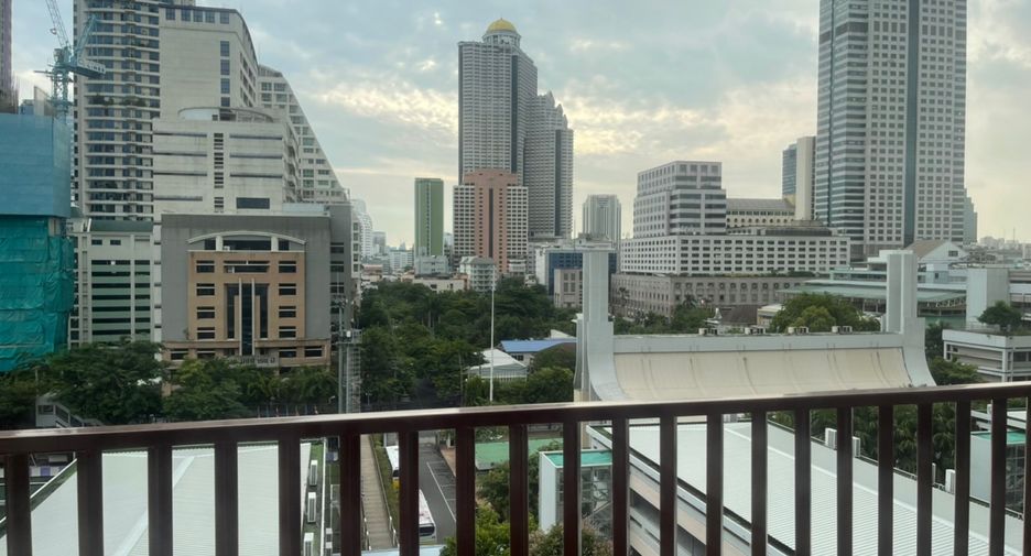 出租 4 卧室 公寓 在 沙吞, 曼谷