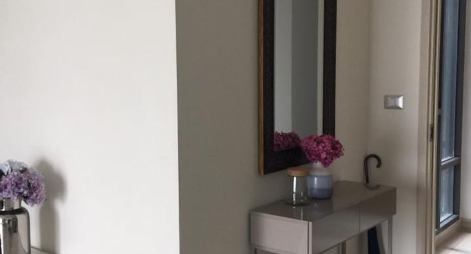 Condo en alquiler de 2 habitaciones en Khlong Toei, Bangkok