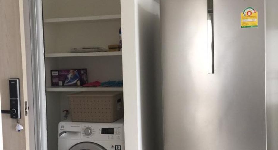 Condo en alquiler de 2 habitaciones en Khlong Toei, Bangkok