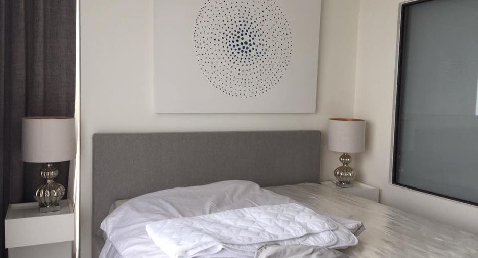 Condo en alquiler de 2 habitaciones en Khlong Toei, Bangkok