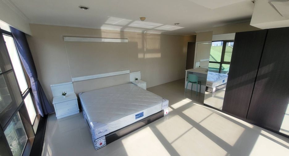 Wohnung zur Miete mit 2 Zimmer in Watthana, Bangkok