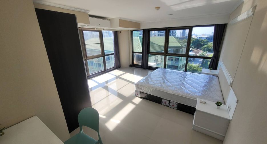 Wohnung zur Miete mit 2 Zimmer in Watthana, Bangkok