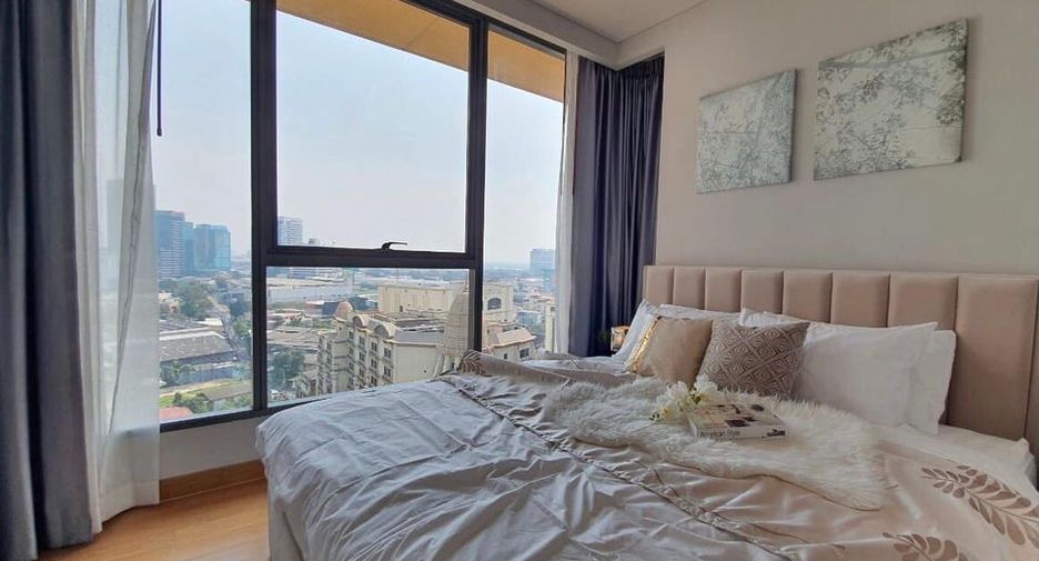 Condo en alquiler y en venta de 2 habitaciones en Khlong Toei, Bangkok