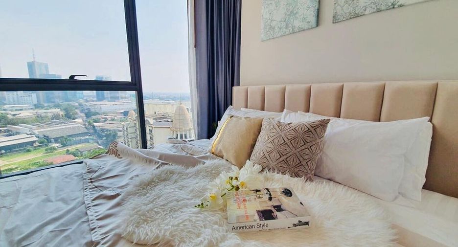 Condo en alquiler y en venta de 2 habitaciones en Khlong Toei, Bangkok