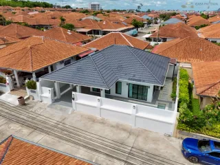 Villa en venta de 3 habitaciones en Bang Lamung, Chonburi