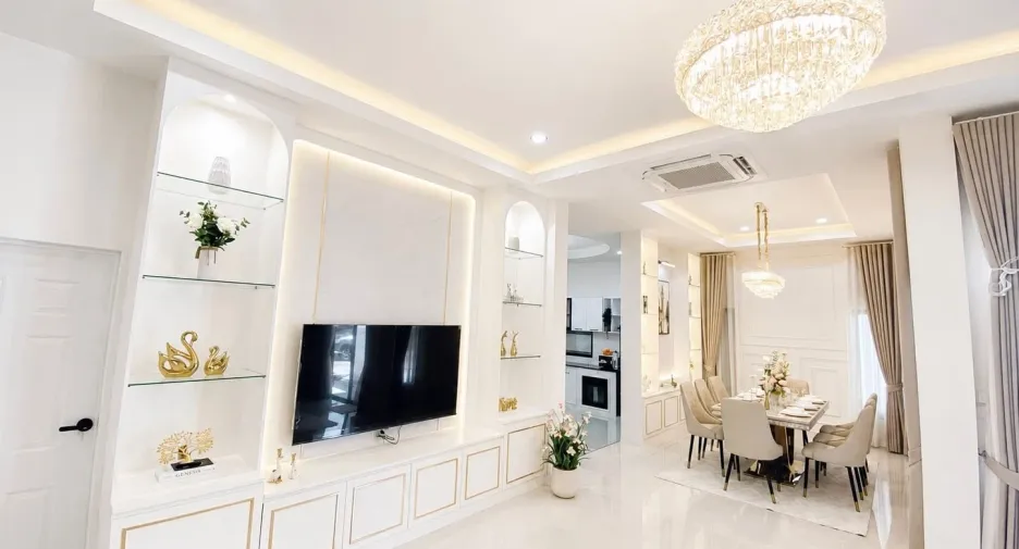 For sale 3 bedrooms villa in East Pattaya, Pattaya