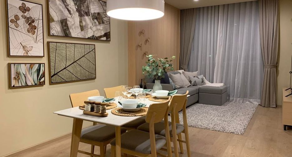 For rent 2 bedrooms condo in Watthana, Bangkok