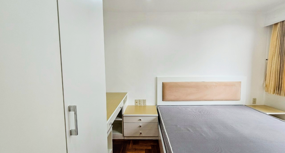 Condo en alquiler de 2 habitaciones en Khlong Toei, Bangkok