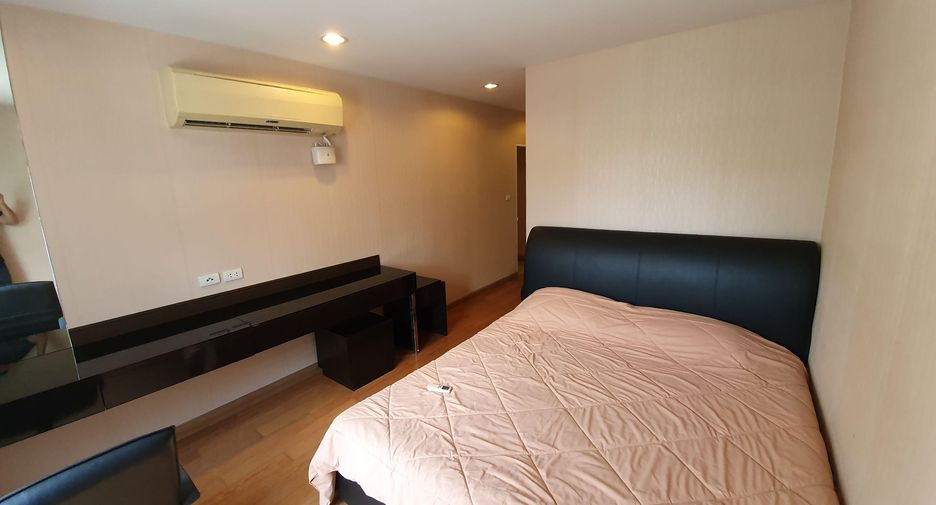 For rent and for sale 2 bedrooms condo in Watthana, Bangkok