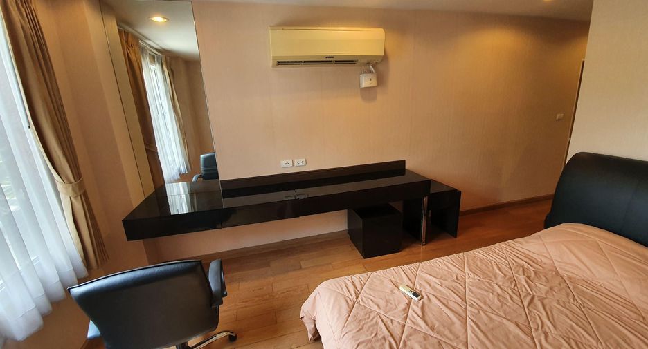 For rent and for sale 2 bedrooms condo in Watthana, Bangkok