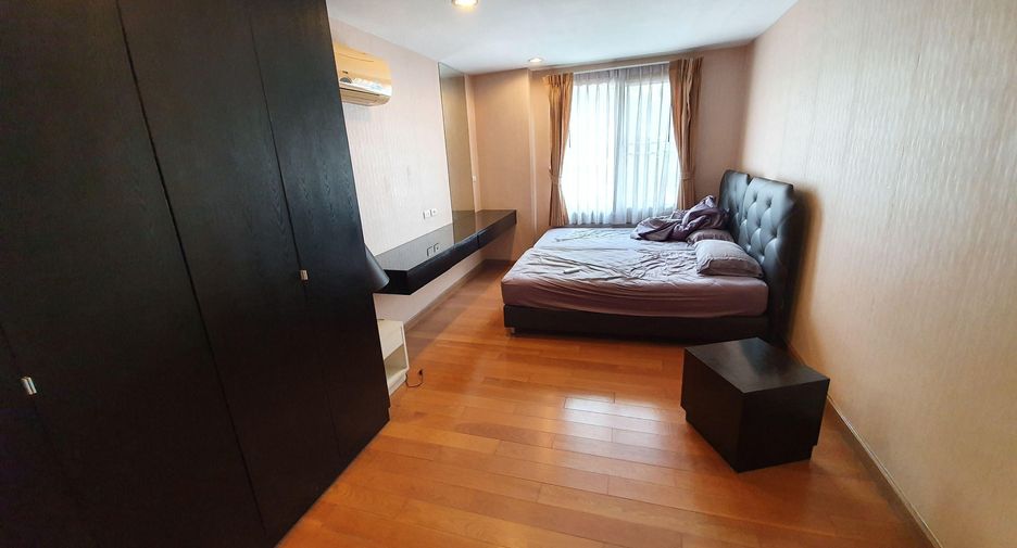 For rent and for sale 2 bedrooms condo in Watthana, Bangkok